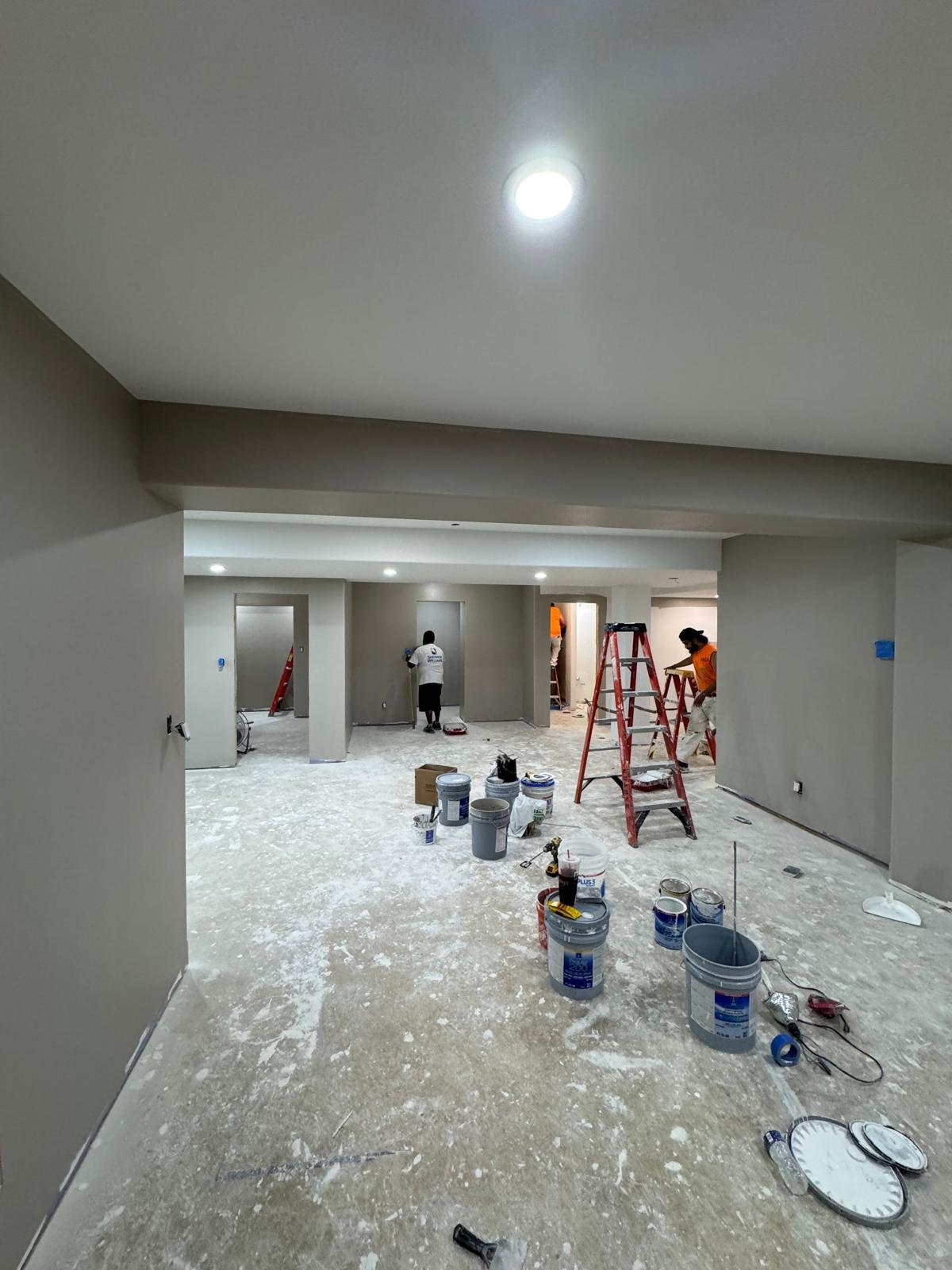 Professional basement painting Manteno clean paint lines